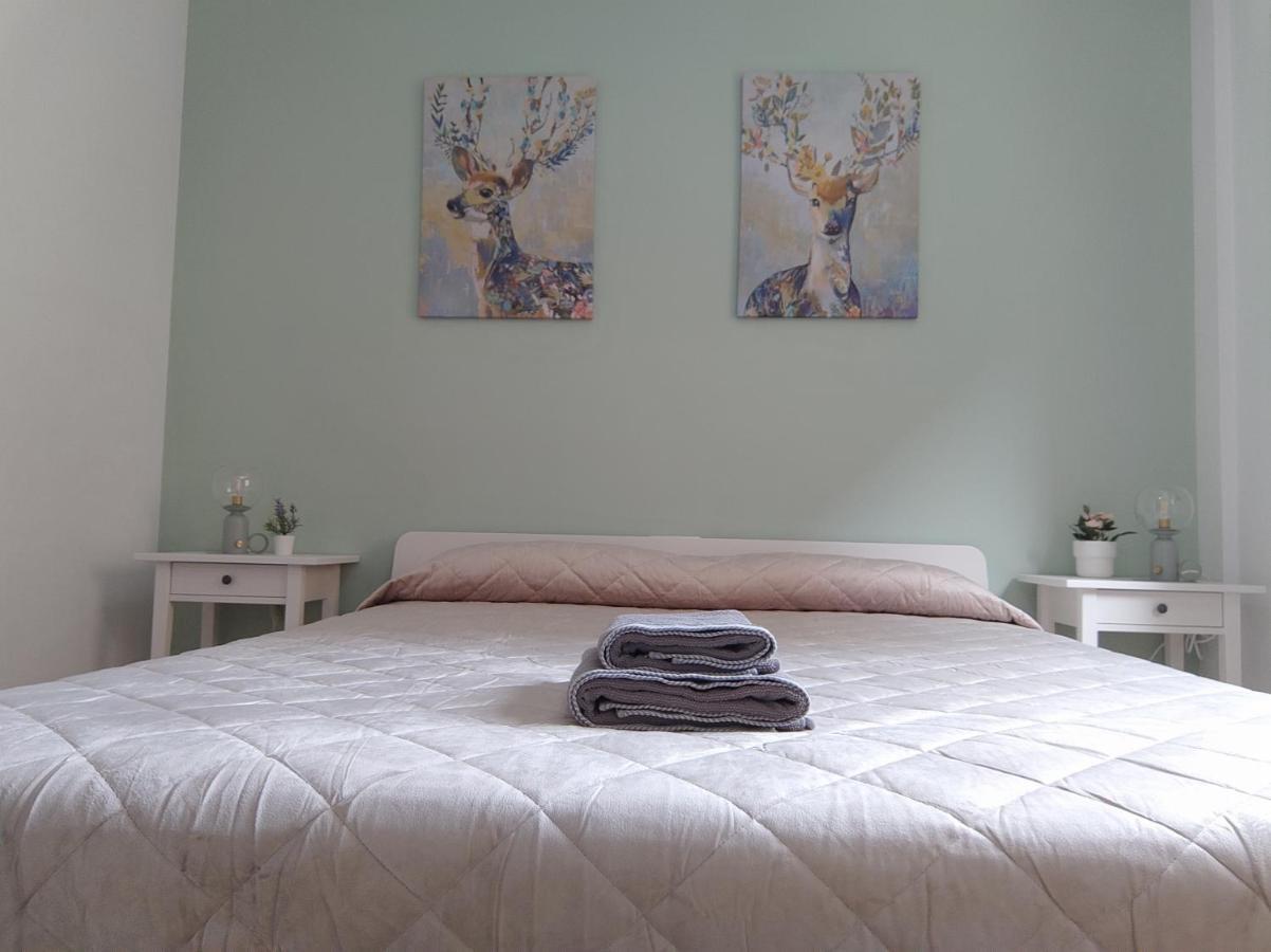 8Beds Vila-Seca Luaran gambar